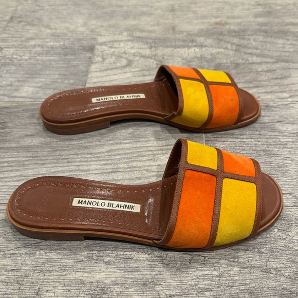 Manolo Blahnik Megacle Orange and Yellow Colorblock Leather Flat Sandals - Picture 4 of 9